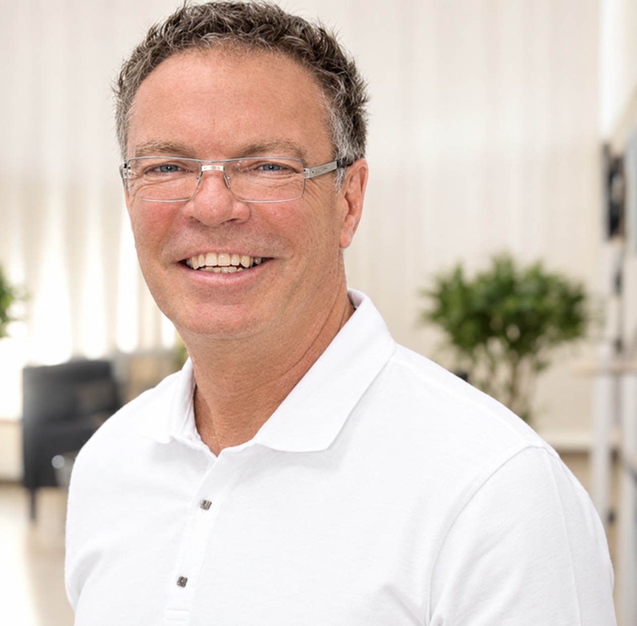 Dr. med. Karsten Lange